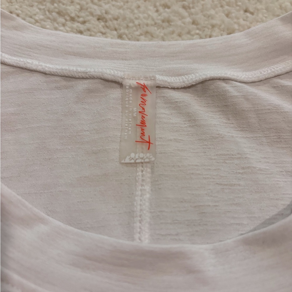Free People Pure Barre White Sleeveless Flowy Tank Top Medium - Picture 3 of 3